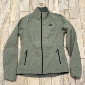 The North Face women's small green Apex Bionic Windwall coat MSRP $199
